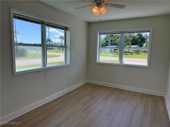 Building Photo - 6677 Fiesta Way