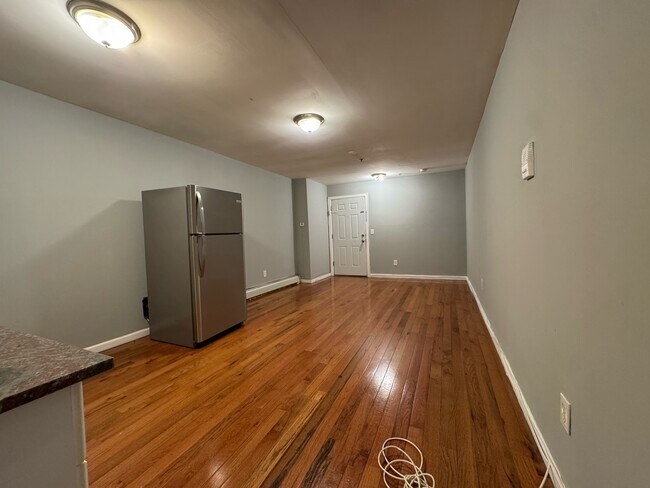 Unit 5 - 113 Ocean Ave