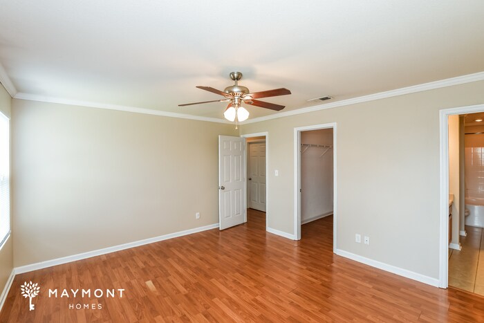 Building Photo - 15337 Tyler Mill Dr