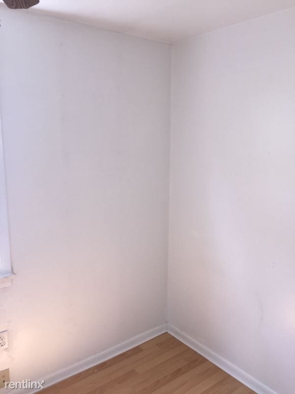 Building Photo - 3 br, 1.5 bath House - 1651 Old Brodhead Road