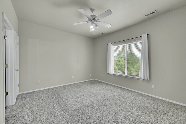 Building Photo - $1,550.00 - 2 Bedrooms, 2 Bathrooms, Duple...