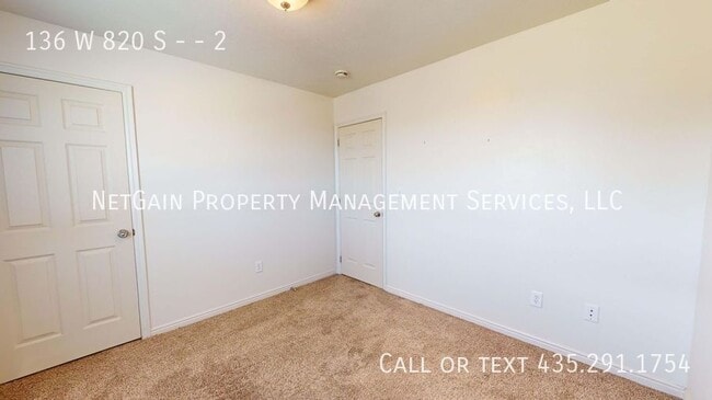 Building Photo - 136 W 820 S
