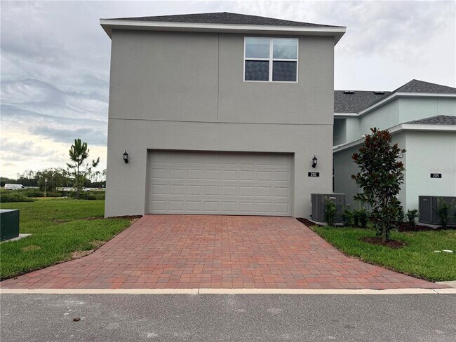 Building Photo - 201 Station Ln