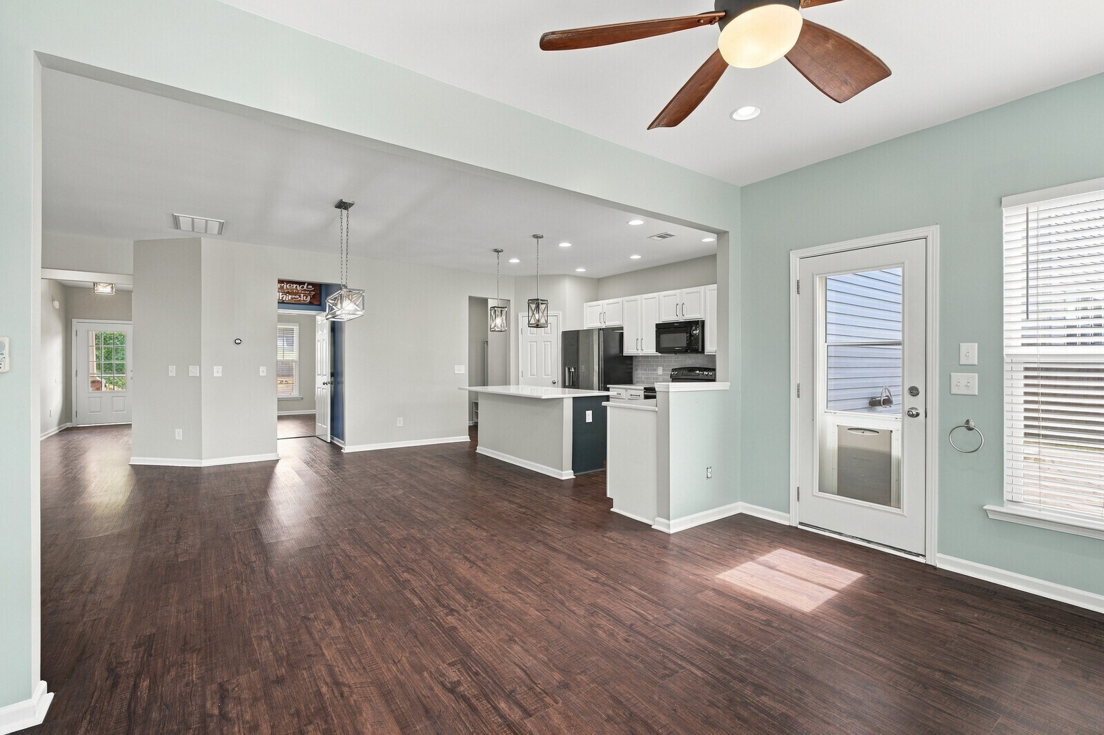 Building Photo - 132 Slaters Dr
