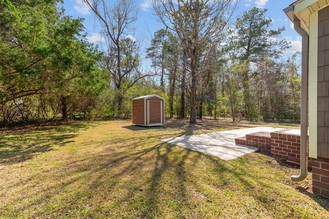 Building Photo - 100 Caviness Dr