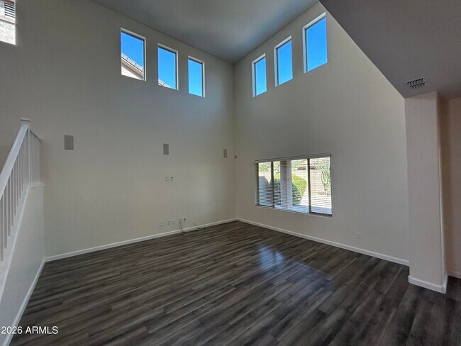 Building Photo - 17778 W Hadley St