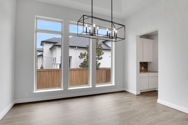 Building Photo - 8546 Burdekin Rd
