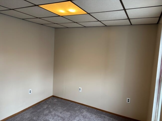 Building Photo - 435 1st Ave