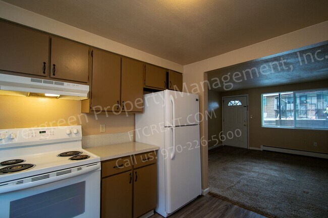 Building Photo - 2916-2924 Glendale Dr