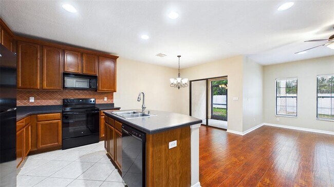 Building Photo - 13128 Logan Captiva Ln