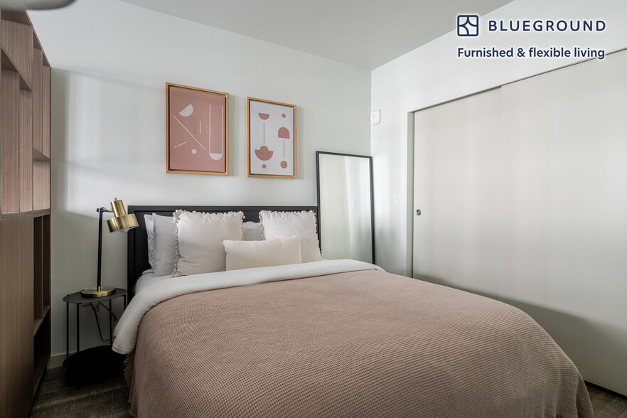 Building Photo - 123 Broadway-SI FL5-ID826