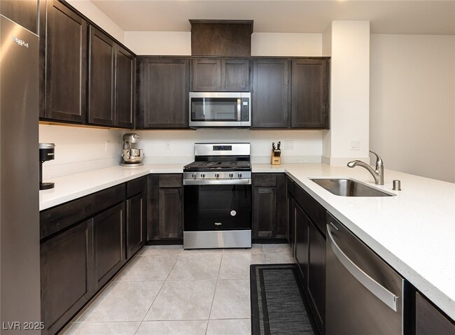 Primary Photo - 1155 Tektite Ave