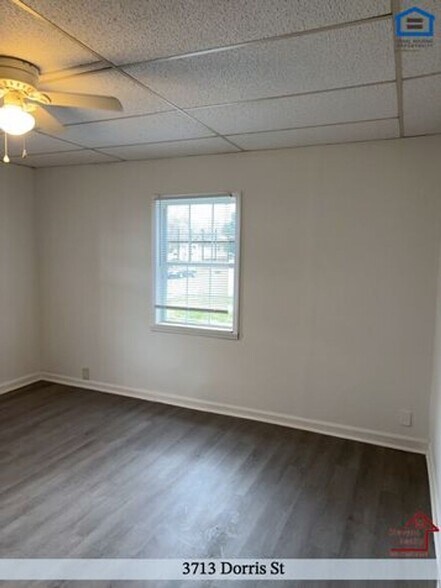 Building Photo - 3713 Dorris St