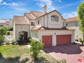 Building Photo - 7435 Bobbyboyar Ave