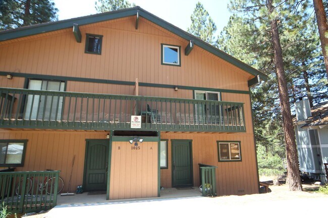 Building Photo - 1025 Tomahawk Trail