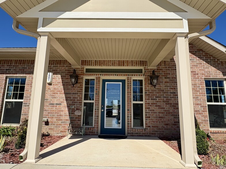 Clubhouse - 1906 Ontario Ct