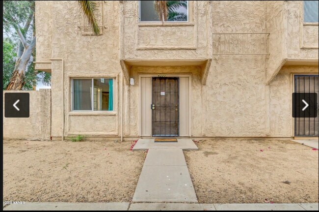 Primary Photo - 4222 S 46th Pl