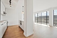 Building Photo - Available Now! 2 Bed 2 Bath in Modern Buil...