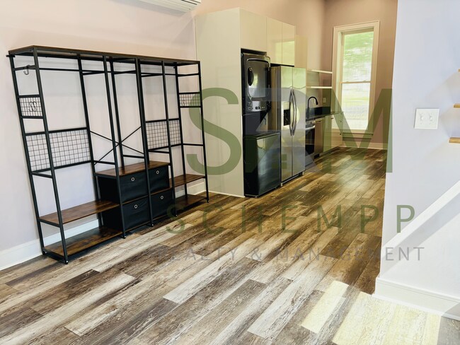 Building Photo - 2722 Portland Ave