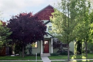 Building Photo - 819 N 21st St