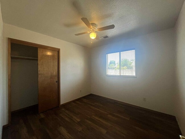 Building Photo - 1251 Davis St