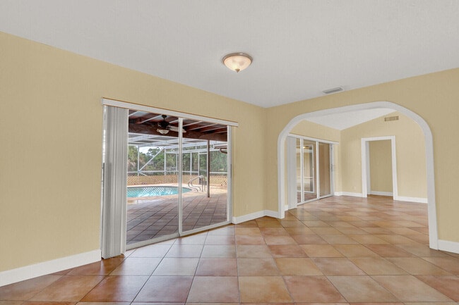 Building Photo - 4529 Square Lake Dr