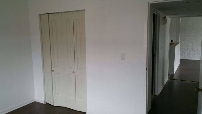 Building Photo - 3220 Sanders Rd