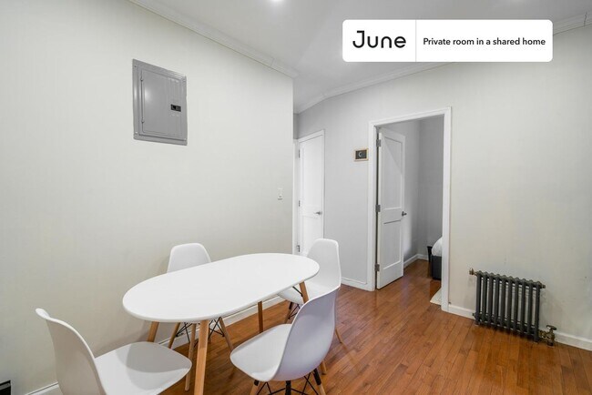 Building Photo - Room in Shared 3 bed/1 bath home in East Village