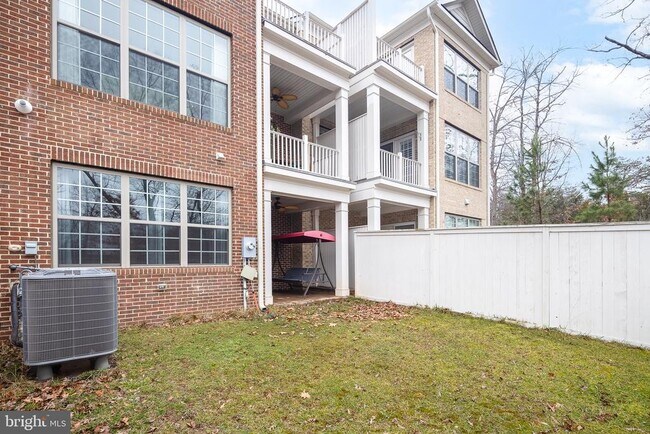 Building Photo - 7933 Turtle Crk Cir