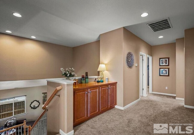 Building Photo - 2481 Hibernica Ln