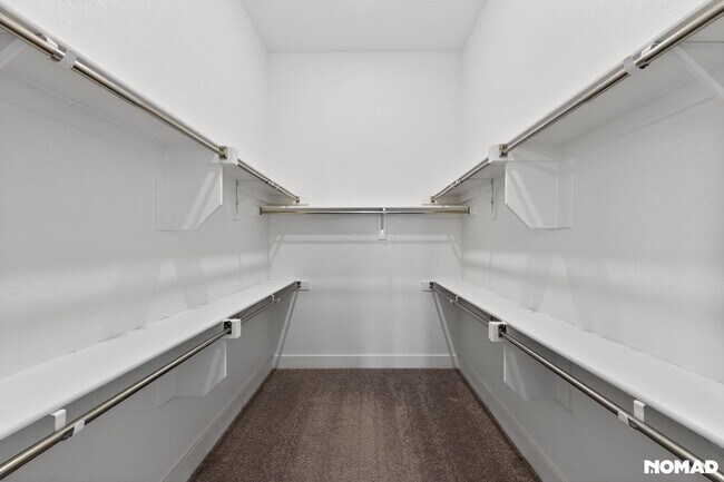 Building Photo - Spacious 4Bd/3Bath House in Little Elm