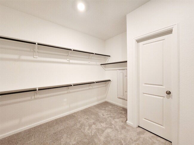 Building Photo - 15552 Leopard Lily Ln