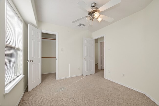 Building Photo - 25222 Boulder Bend Ln