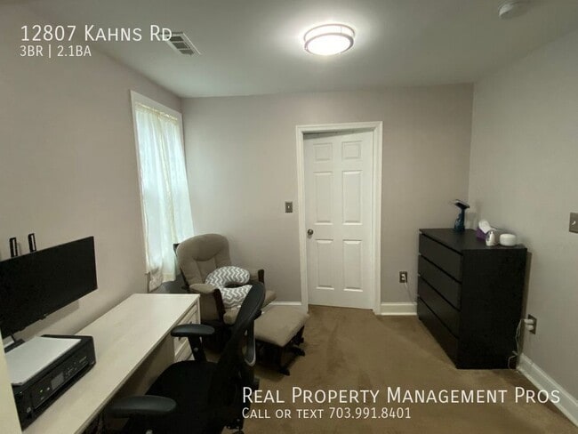 Building Photo - 12807 Kahns Rd