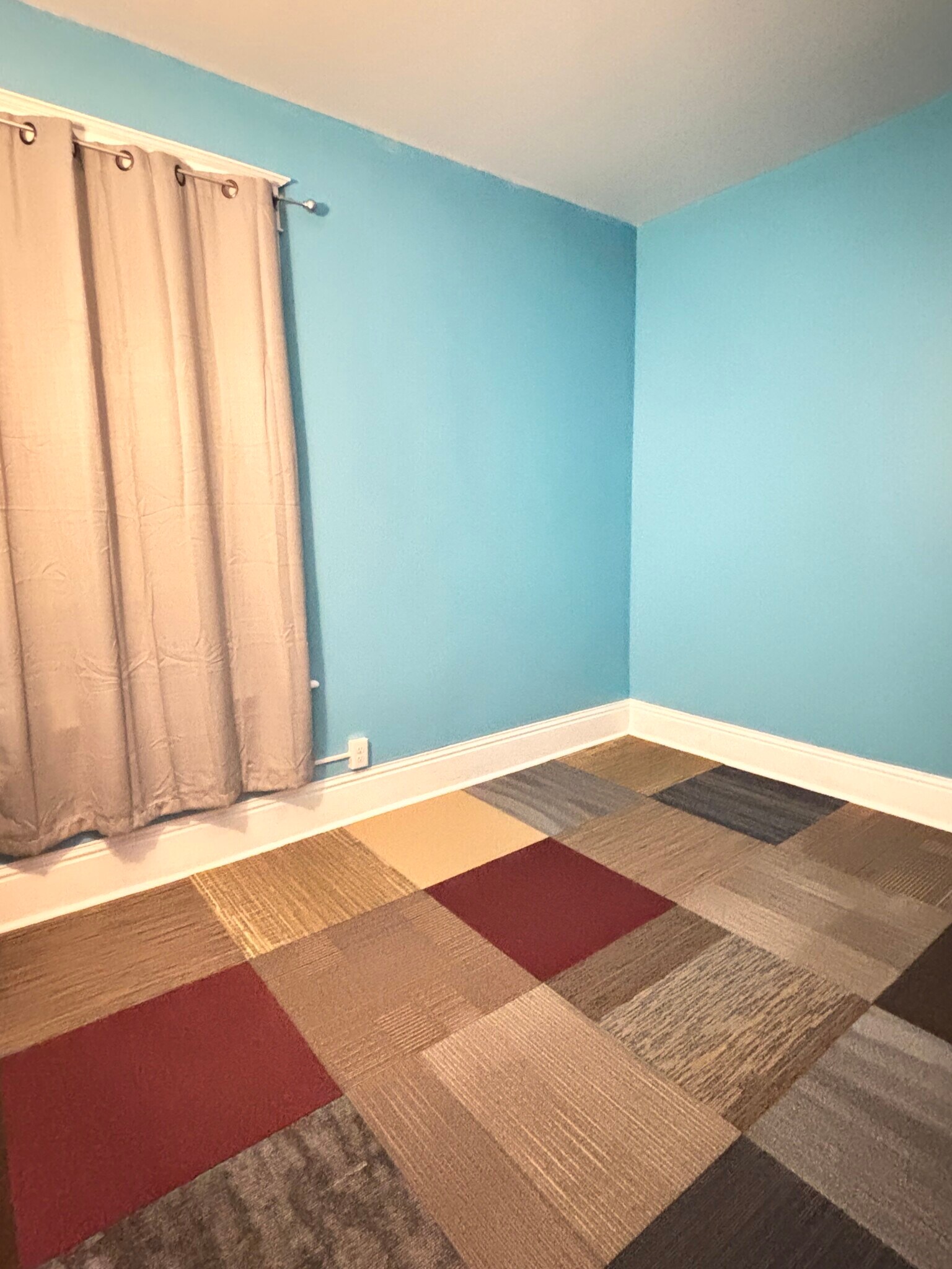 Building Photo - 12 Delaware Ter