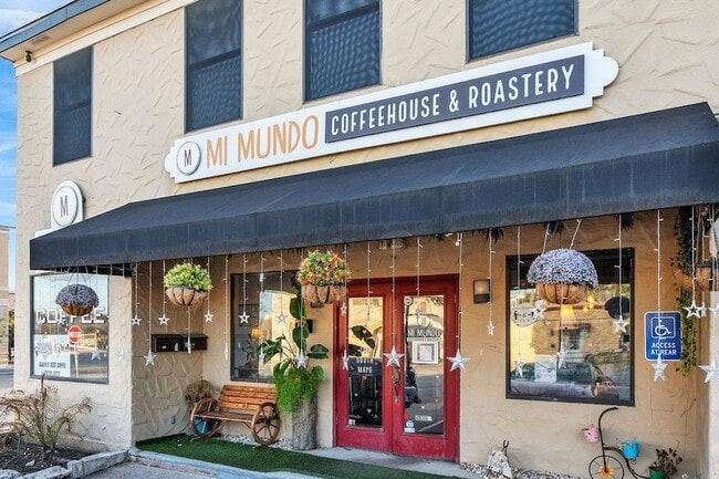 Building Photo - 276 Pullman Ct