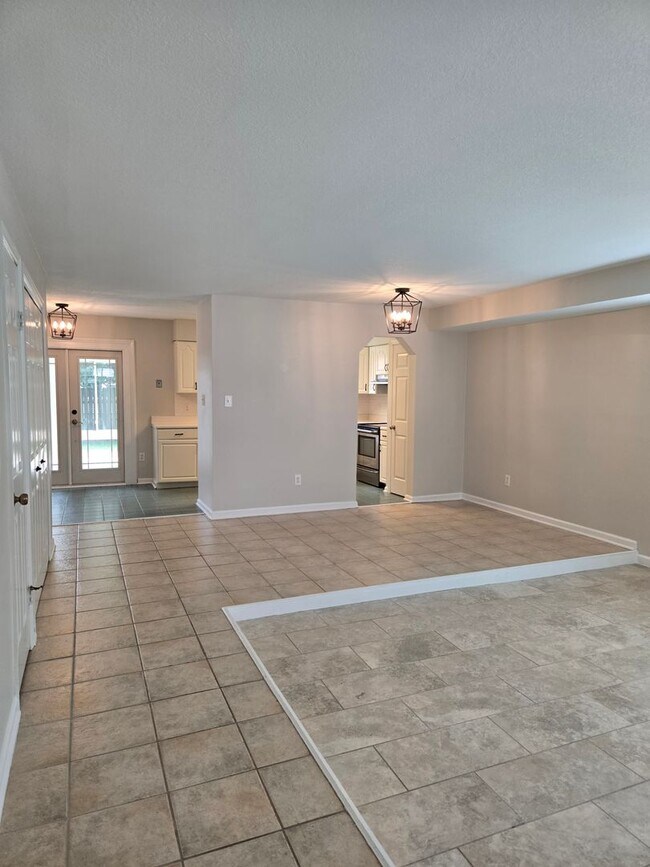 Building Photo - 3804 Daiquiri Ct