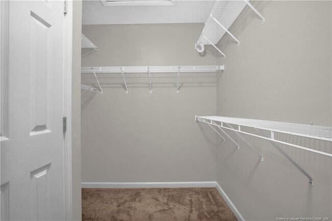 Building Photo - 1717 Kershaw Loop