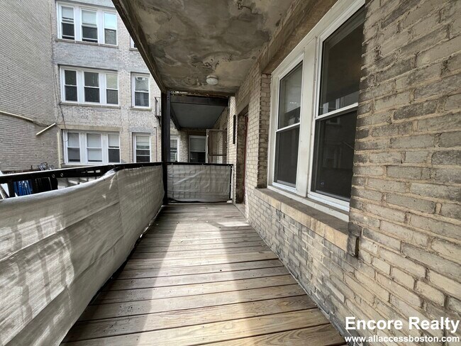 Building Photo - 1630 Commonwealth Ave