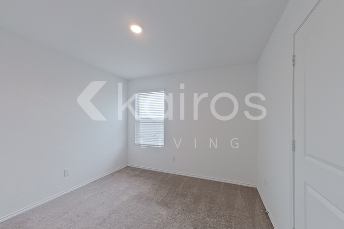 Building Photo - 5634 Mountain Point