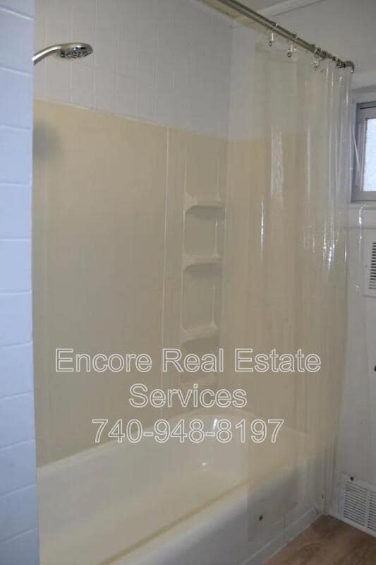 Building Photo - 450 Mt Vernon Rd