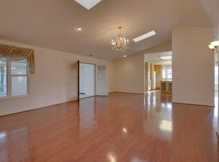 Building Photo - Classy Home in Prestigious Village Collection