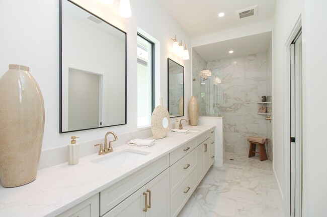 Building Photo - ** BRAND NEW CONSTRUCTION SINGLE FAMILY TW...