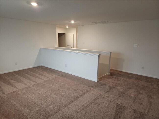 Building Photo - 18412 Speculator Ln