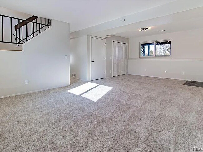 Building Photo - Lovely 4-Bedroom, 2-Bath Home in Aurora with Large Backyard and 2-Car Attached Garage!