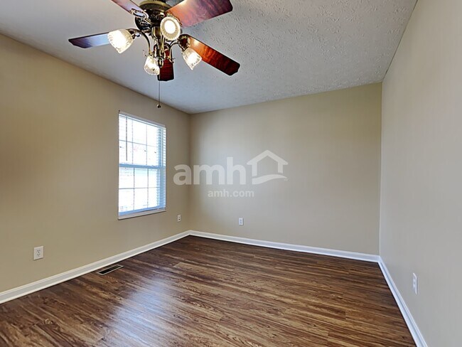 Building Photo - 265 Red Cedar Ct