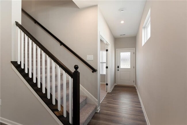 Building Photo - 29 Gold Dust