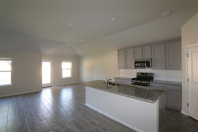 Building Photo - 256 Falling Star Ln