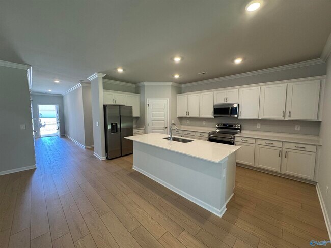 Building Photo - 15589 Ruthie Lynn Dr