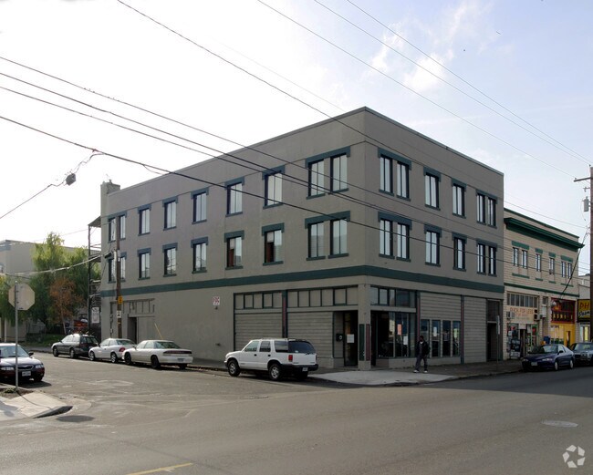 Building Photo - Campus Apartments